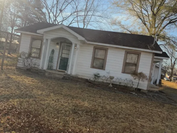 206 E Cherry St, Scottsboro, AL 35768