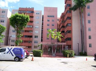 5050 NW 7th St PH 3, Miami, FL 33126