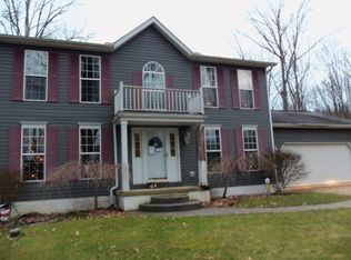11407 Bloom Rd, Garrettsville, OH 44231