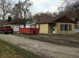 3817 13th St, Moline, IL 61265