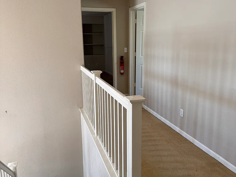 2180 Bridle Creek Cir — Photo 10