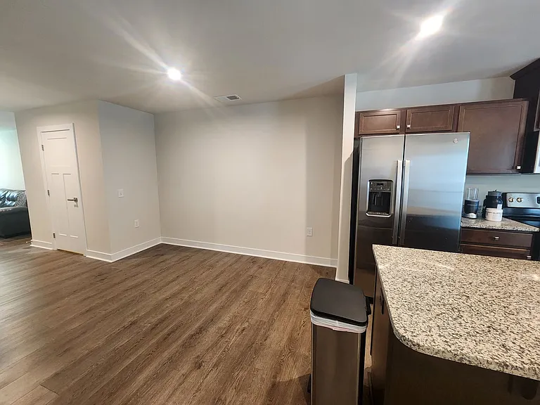 154 Stella Ln — Photo 5
