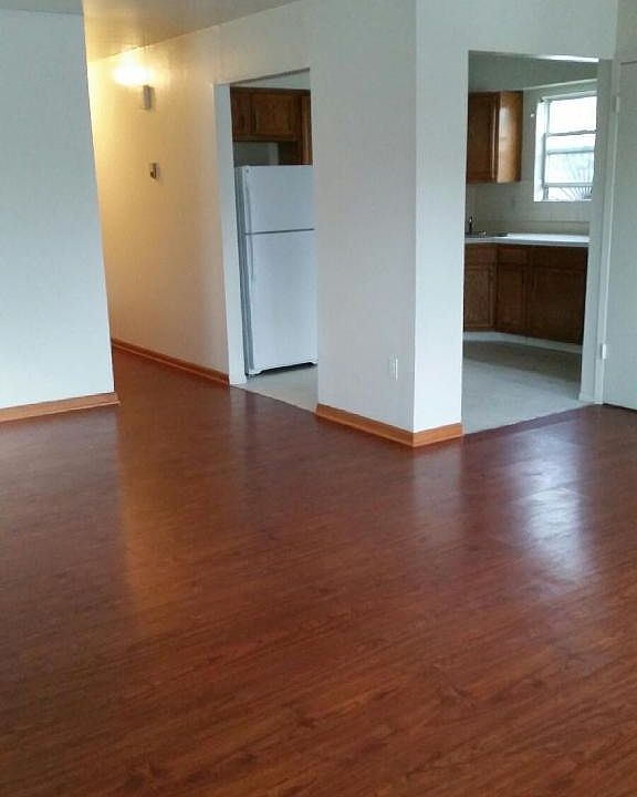 1st image of 12073 167th St #1