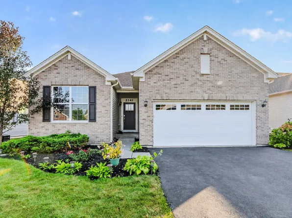 2141 Magenta Ln, Algonquin, IL 60102