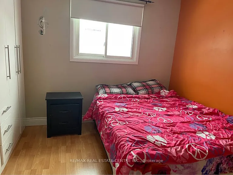 38 Pleasantview Ave — Photo 12