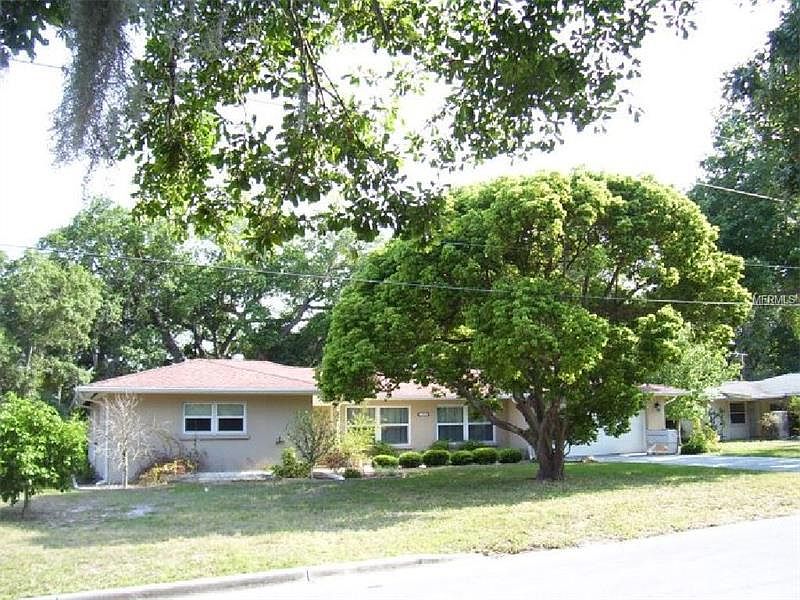 1st image of 1767 Magnolia Dr