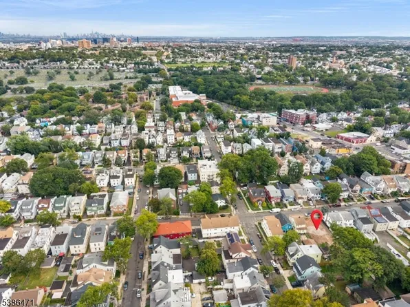 37 Grand Ave, Newark City, NJ 07106