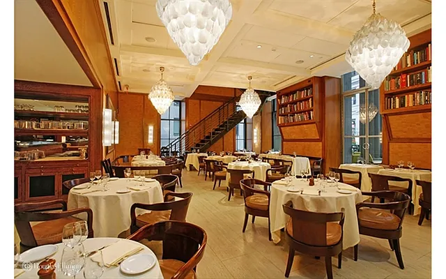 Rented by Douglas Elliman | media 15