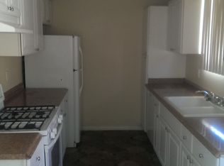 931 E Navajo St, Barstow, CA 92311