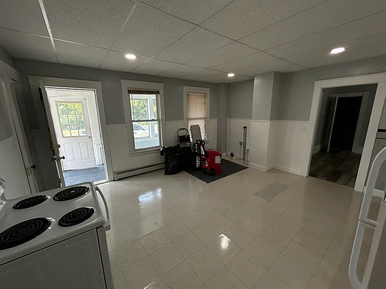 12 Bellevue St #1 — Photo 5