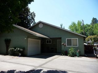 606 S Holly St, Medford, OR