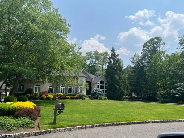 18 Trinity Pl, Warren Twp., NJ 07059