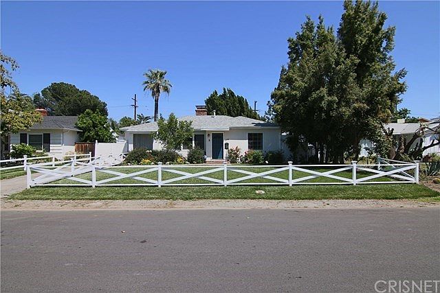 1st image of 4456 Beck Ave