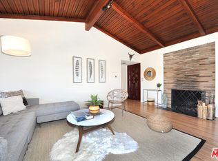 2527 Creston Dr, Los Angeles, CA 90068