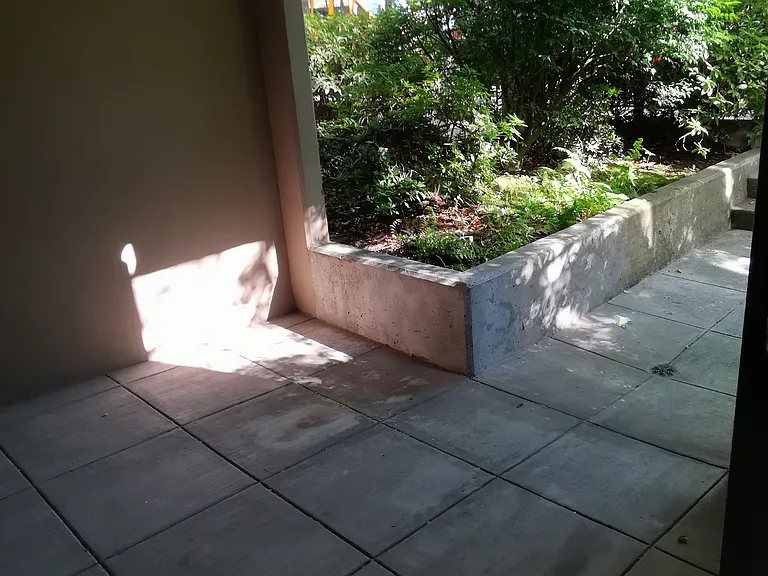 3528 Vanness Ave — Photo 38