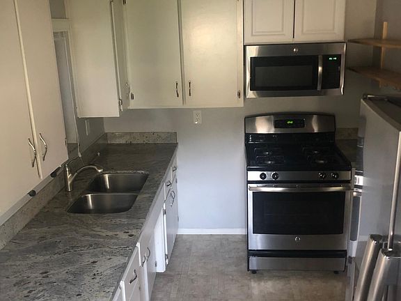 5th image of 1401 57th St Suite A