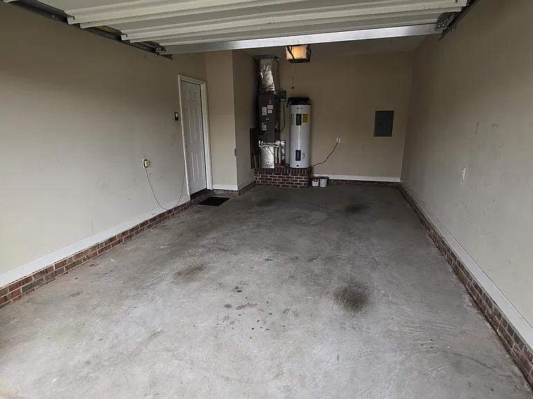 5005 Spellow Ln — Photo 12