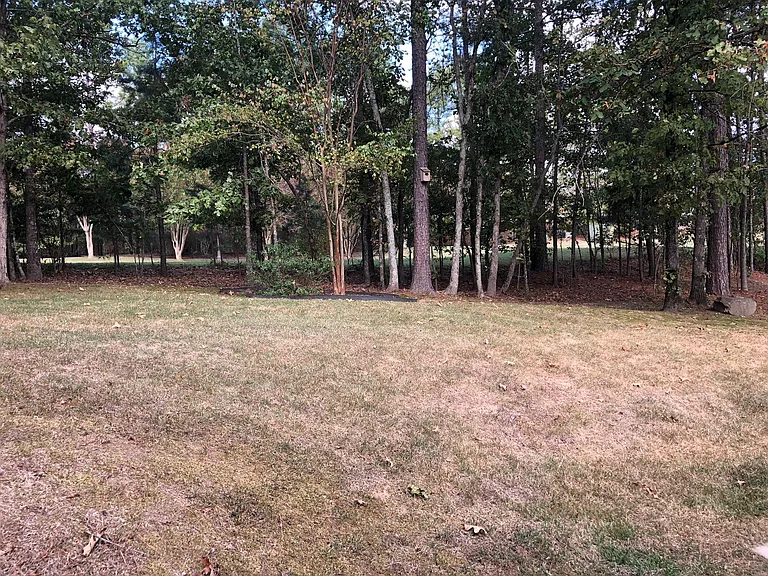106 Gardens Gate Cir — Photo 31