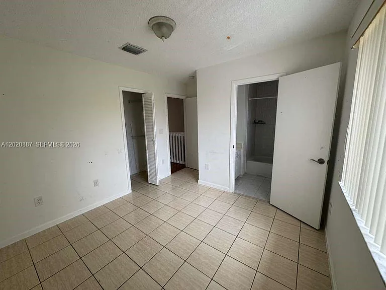 8059 NW 8th St #4 — Photo 31