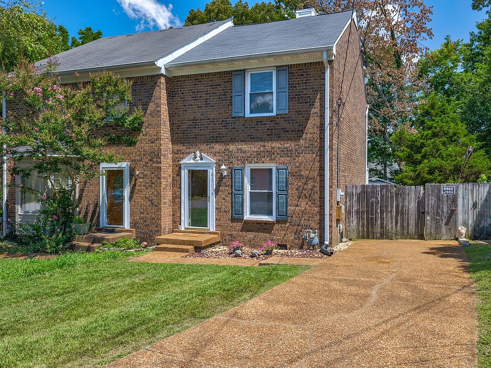 1st image of 1011 Hammack Ct