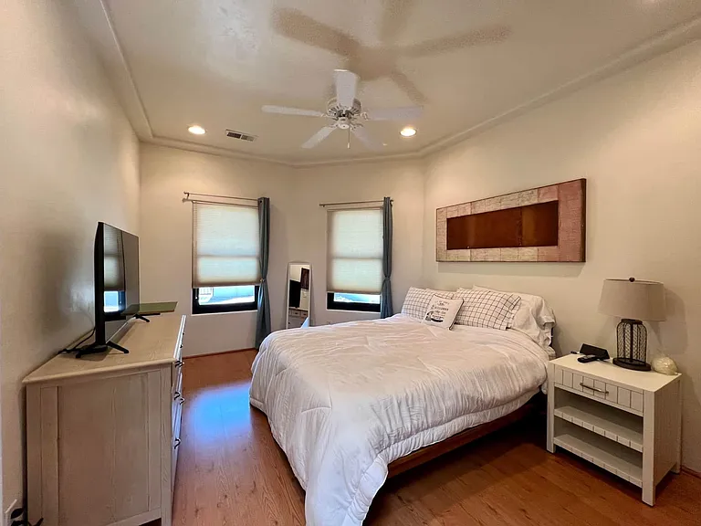 1140 Portico Trl — Photo 21