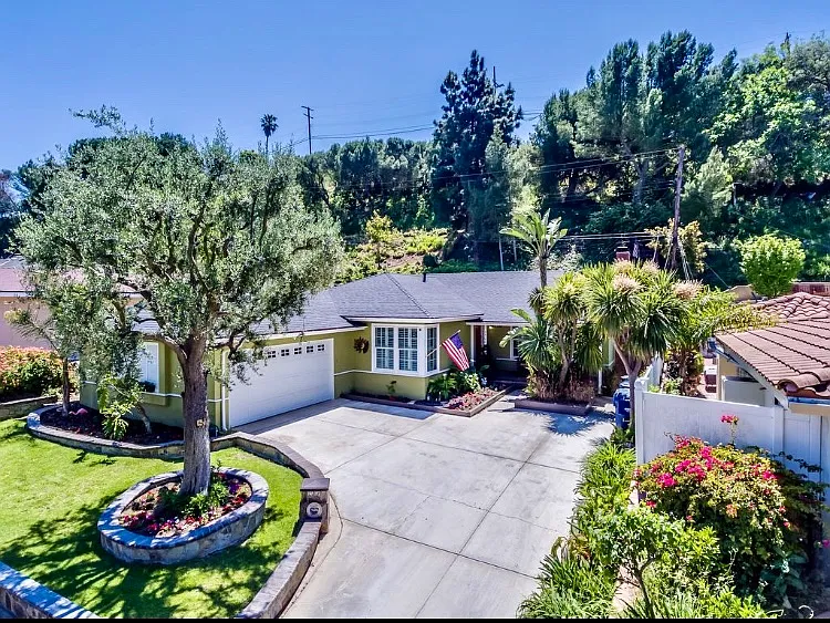 5508 Manitowac Dr — Photo 14