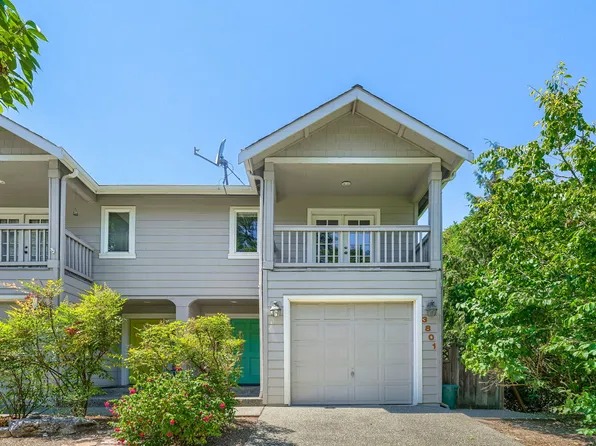3801 22nd Ave SW, Seattle, WA 98106