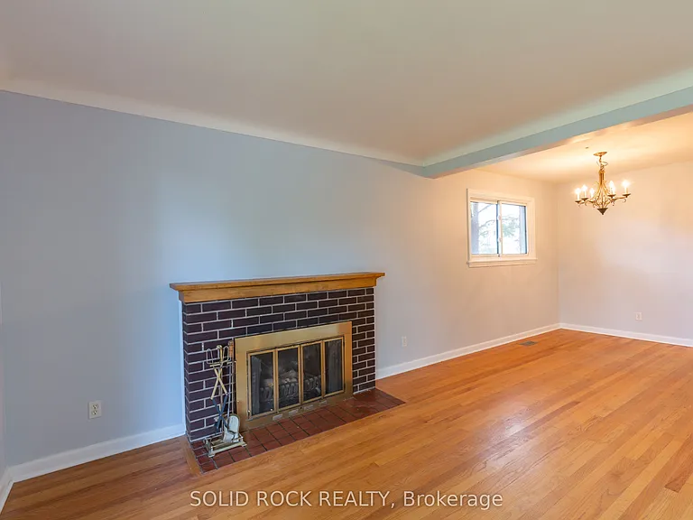 2763 Kelly Ave #1 — Photo 7