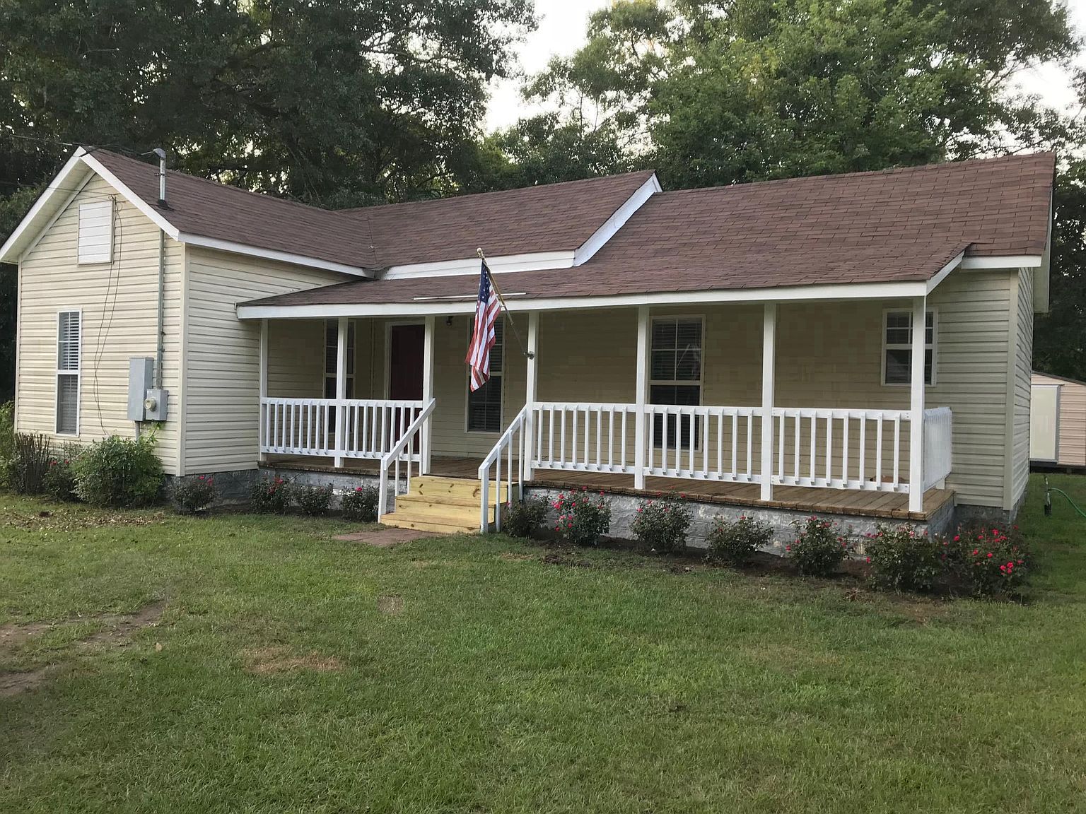 48 Fitzpatrick St, Elmore, AL 36025 Zillow