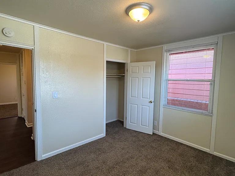 2230 Redwood St — Photo 32