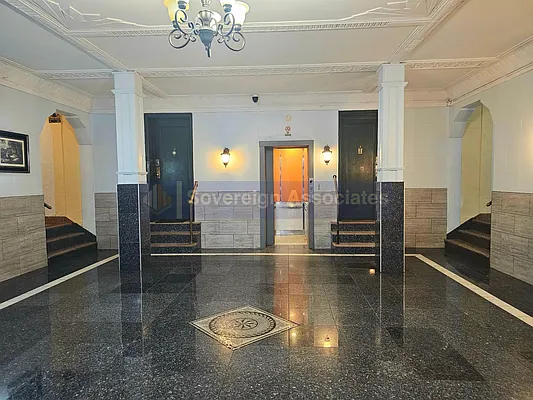 Rented by Sovereign Associates | media 9