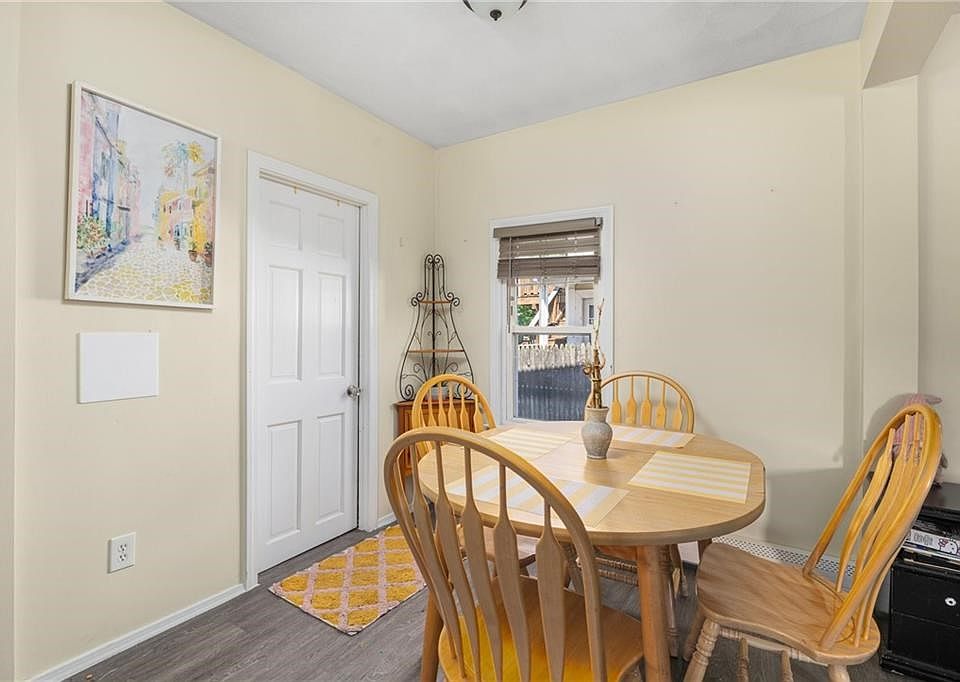 1st image of 14 Grove St