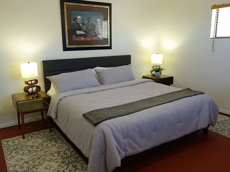 Main Bedroom has Dream Cloud king mattress and luxury bedding and linens.