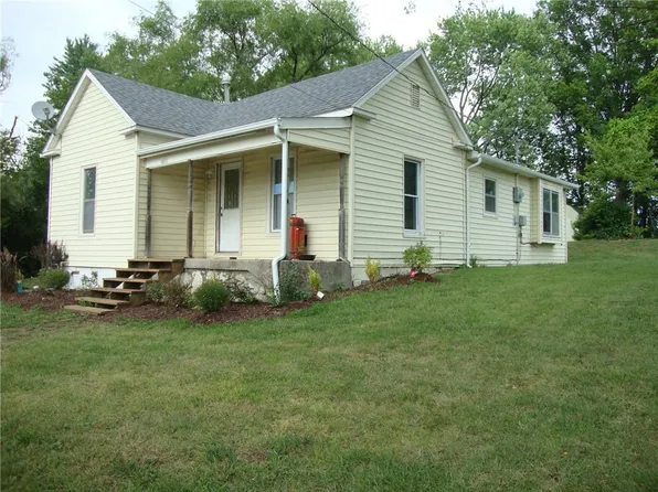 801 Broadway St, Richmond, MO 64085