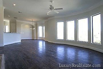 5th image of 3802 Glen Arbor Dr