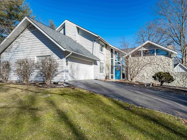3216 W Wildwood Dr, Marion, IN 46952