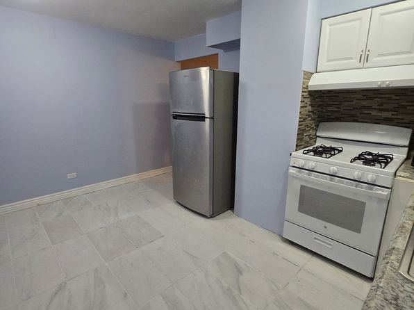 8030 N Knox Ave #2W