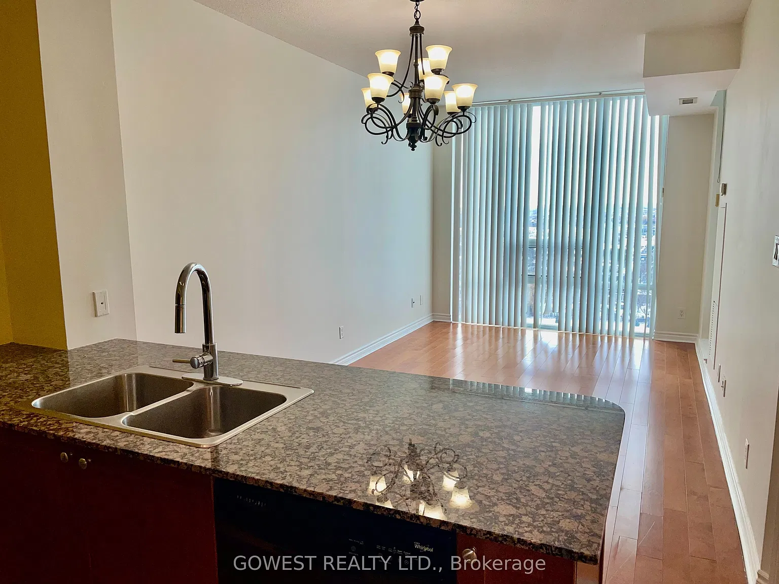 1 bed, $2,100 — Photo 4