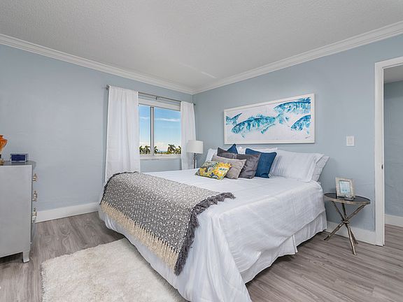 2nd image of 2655 S Bayshore Dr APT 504