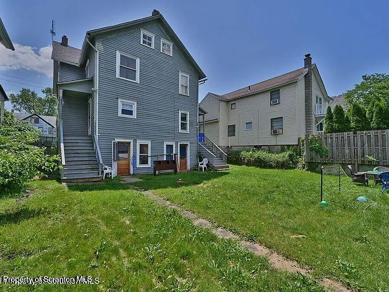 1345 Monsey Ave — Photo 4