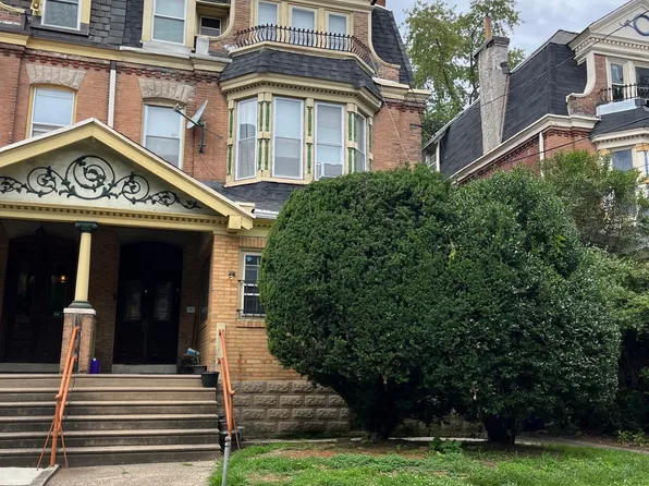 4605 Springfield Ave #1R, Philadelphia, PA 19143