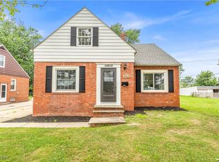 29809 Lake Shore Blvd, Eastlake, OH 44095
