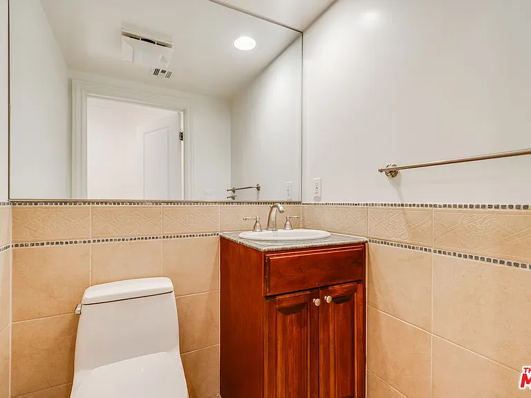 8610 Chalmers Dr #302 — Photo 12