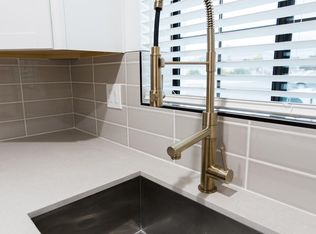 6601 E Avalon Dr #64UCZGVVN, Scottsdale, AZ 85251