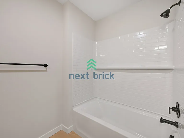 19524 16th Ave SE #D3 — Photo 15