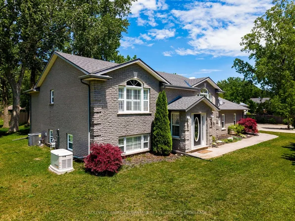 93 Park St, Fort Erie, ON L0S 1N0