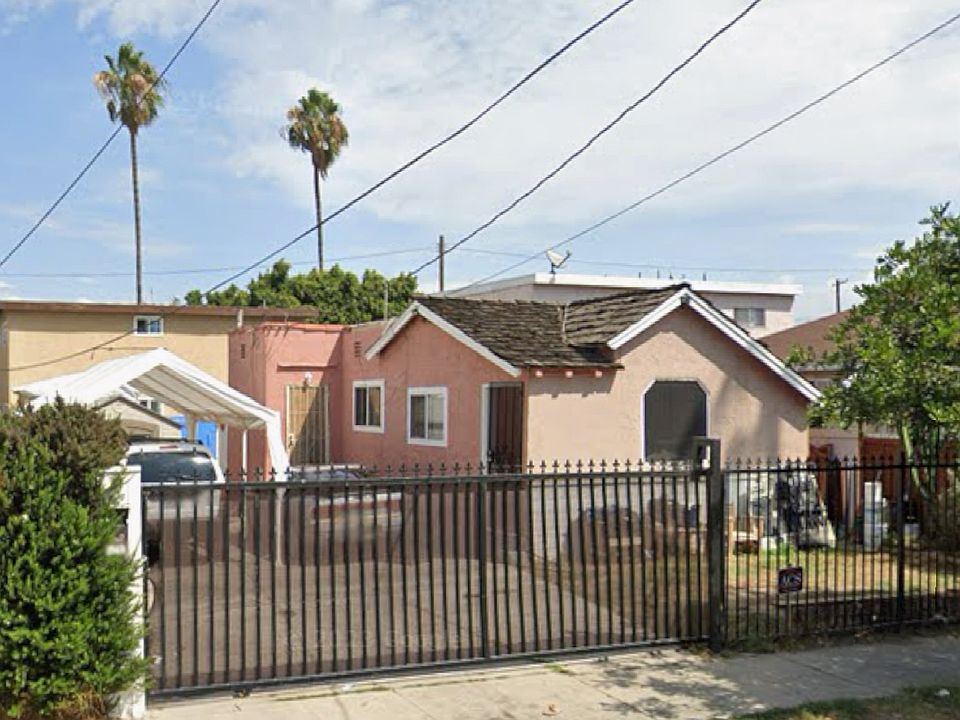 1st image of 1563 W 226th St