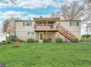 4090 E Berlin Rd, Thomasville, PA 17364