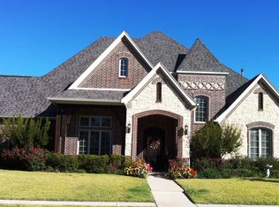 2608 Woodson Cir, Bedford, TX 76021