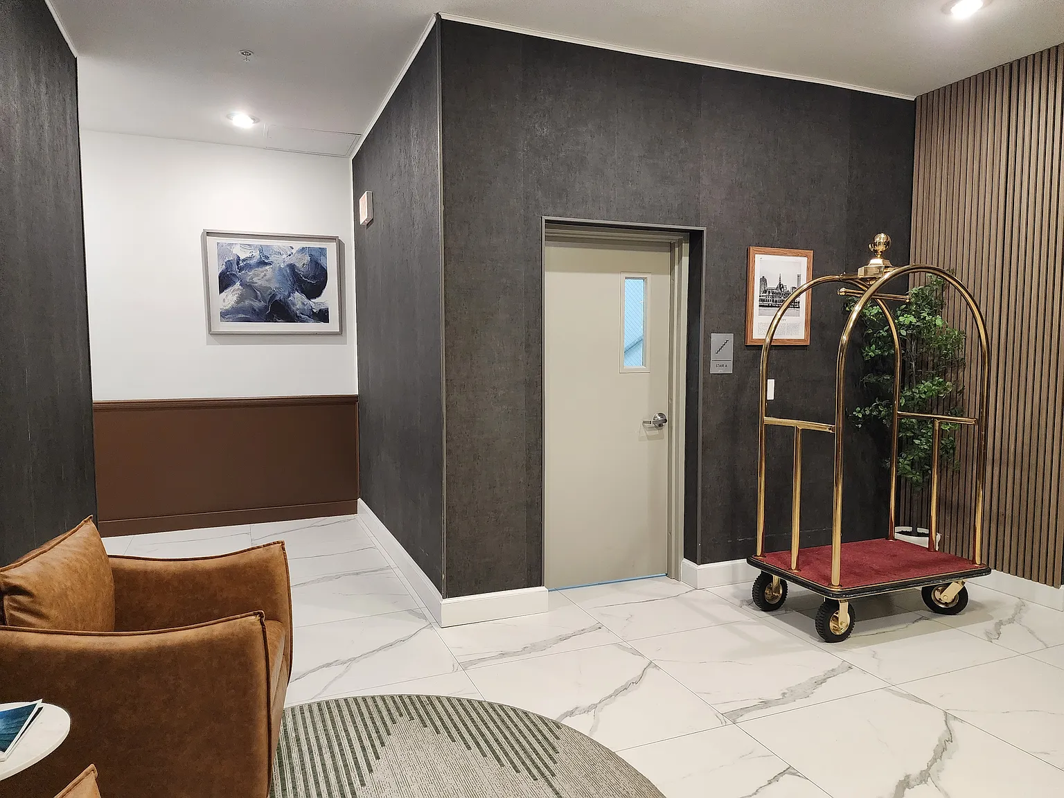 2 bed, 950 sqft, $3,100 — Photo 4